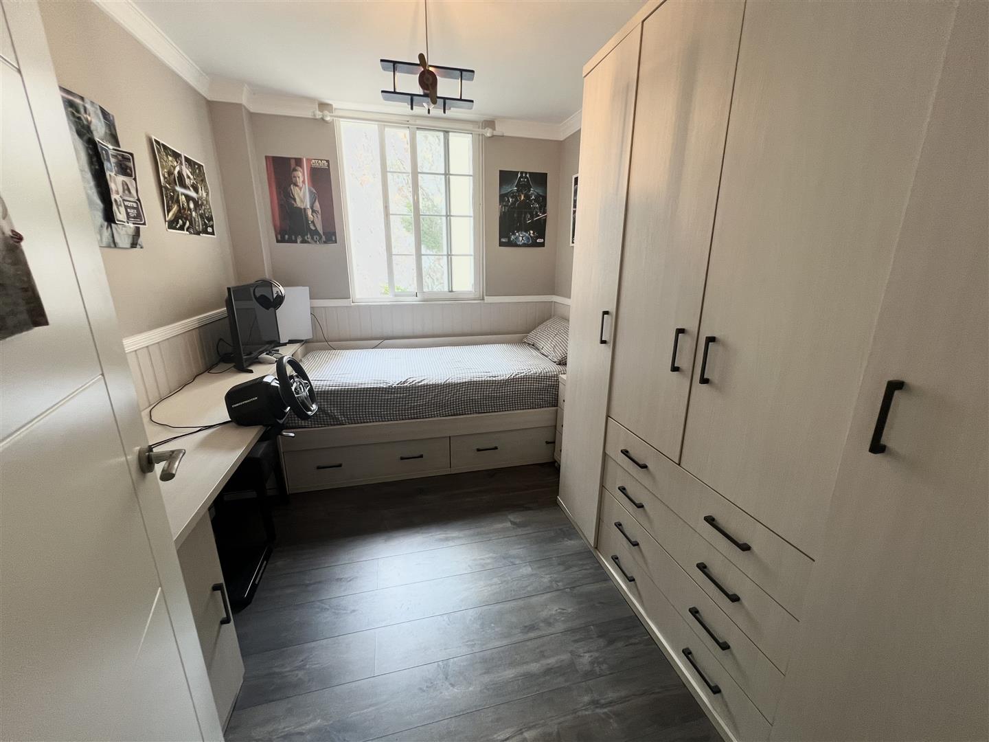 Image of Apartment - 4 Bedrooms - 2 Bathrooms for Sale in Sunset Close-Gibraltar, Image 8